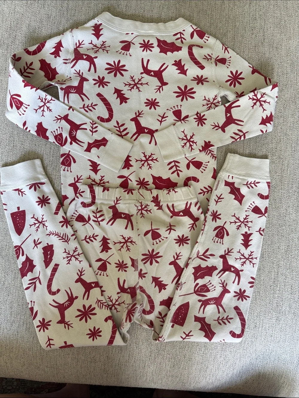Hanna Andersson Cream and Red Holiday Reindeer Pajama Set